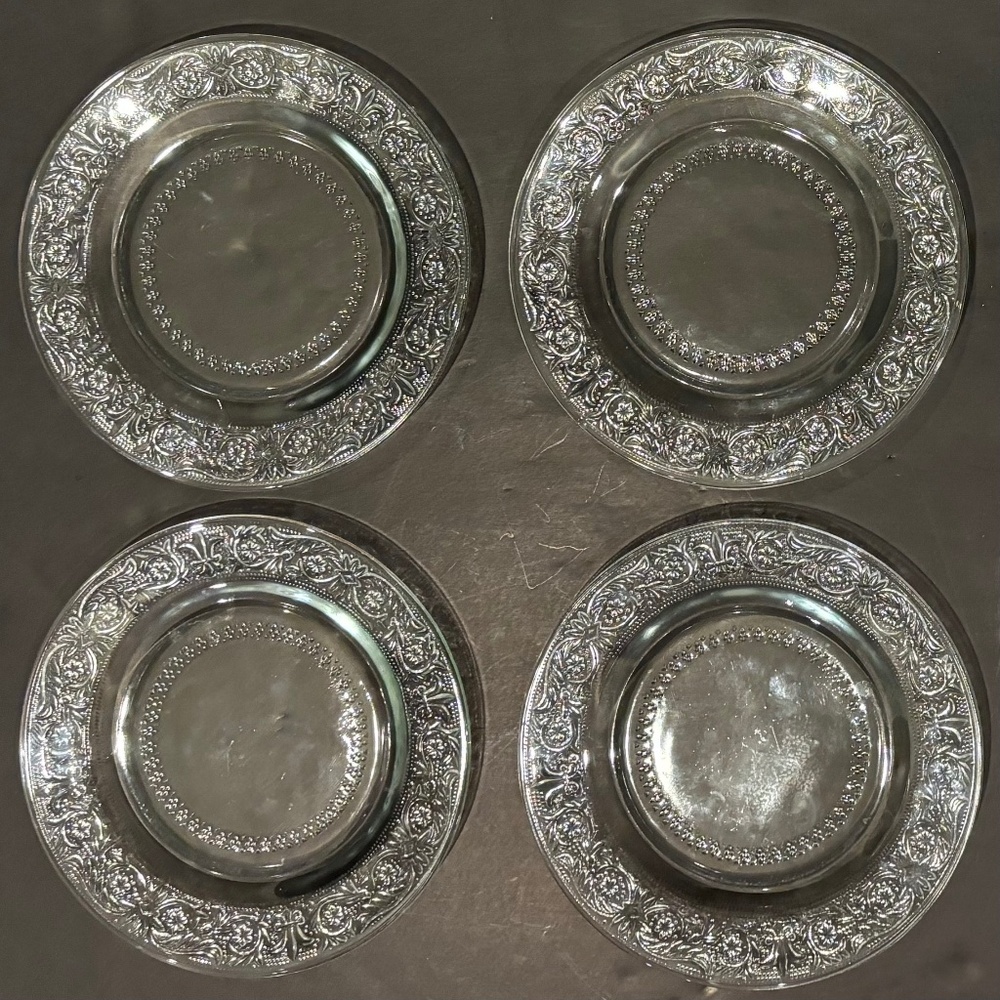 Vtg KIG Malaysia "Fleur de Lis" Clear Glass Luncheon Plate 7" Set of 4